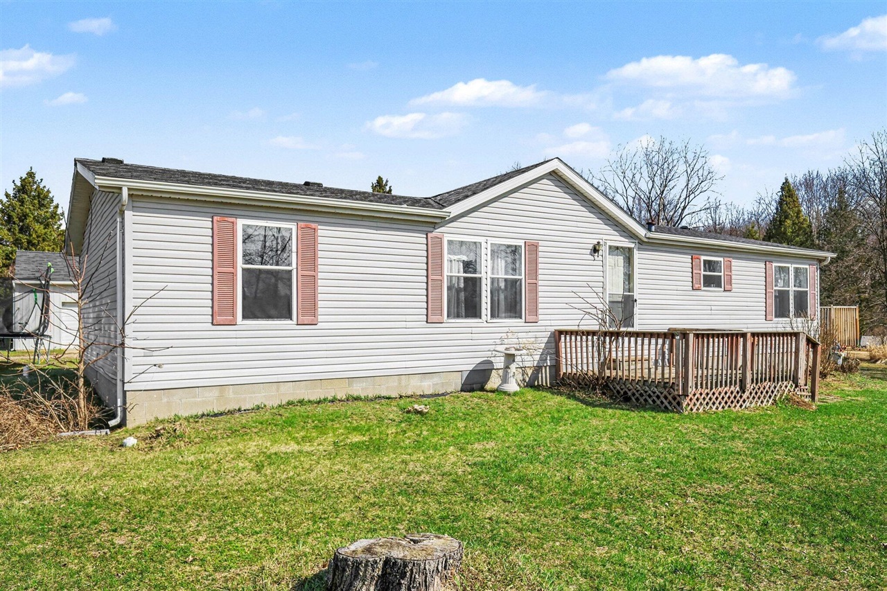 21502 26 Mile Road Property Photo 1