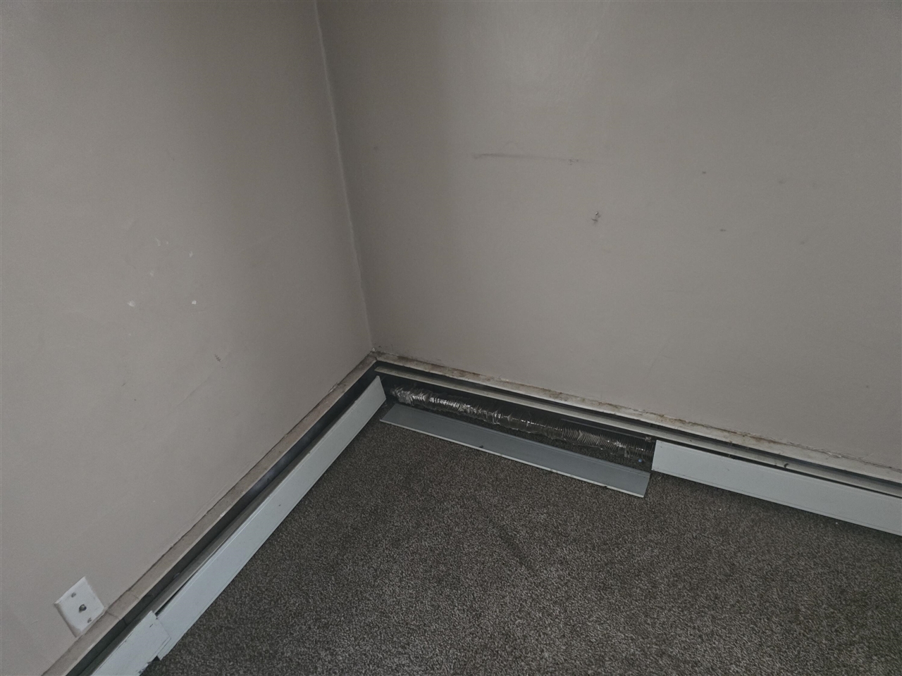 21706 Rausch Avenue Property Photo 5