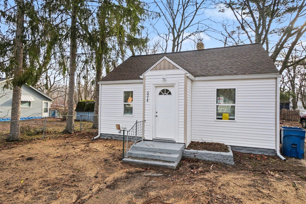 3314 8th Street Property Photo 2