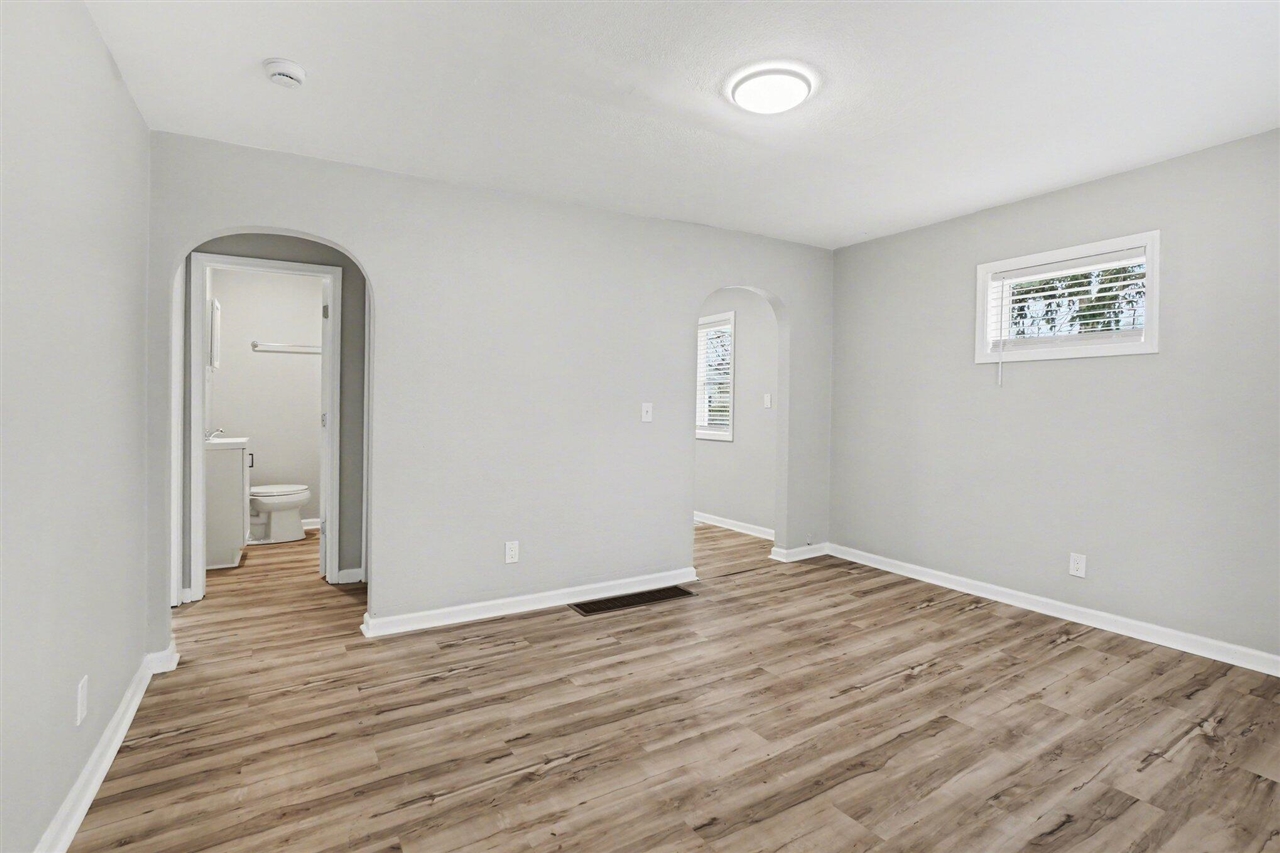 3314 8th Street Property Photo 6