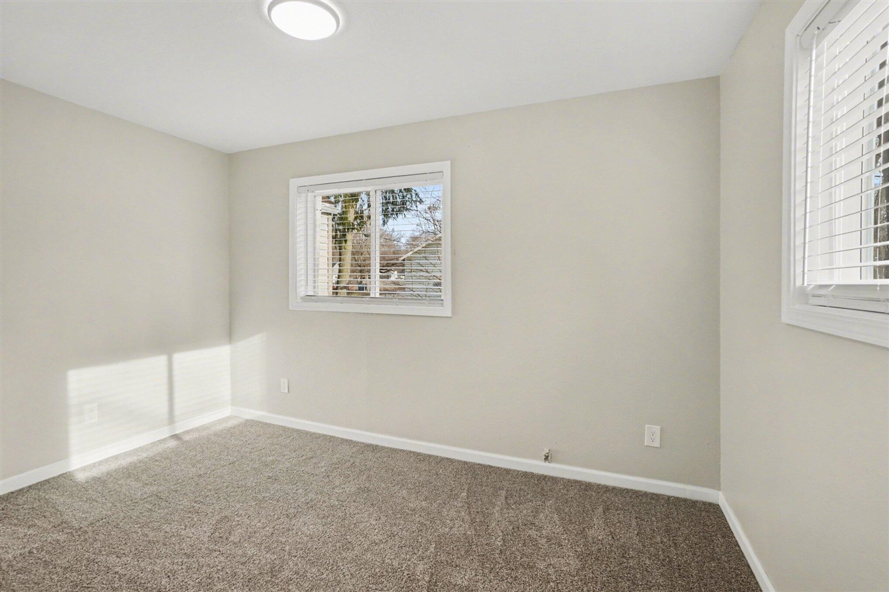 3314 8th Street Property Photo 22