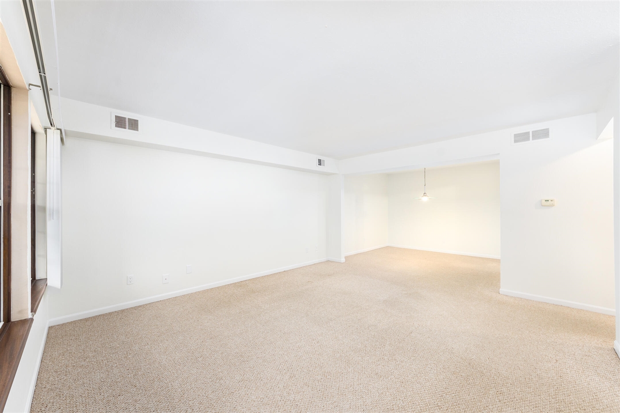 19130 Northridge Road Property Photo 6