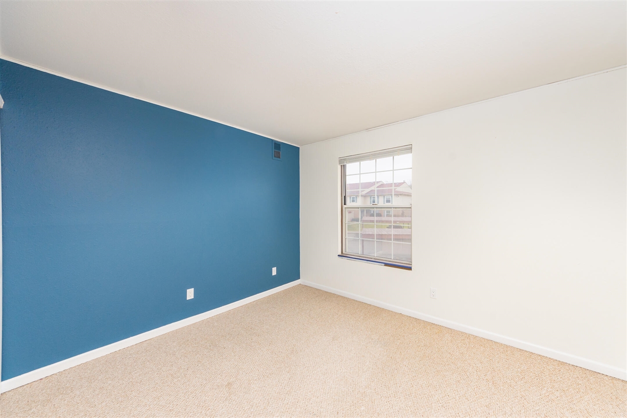 19130 Northridge Road Property Photo 11