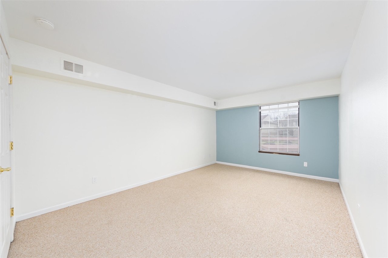 19130 Northridge Road Property Photo 15