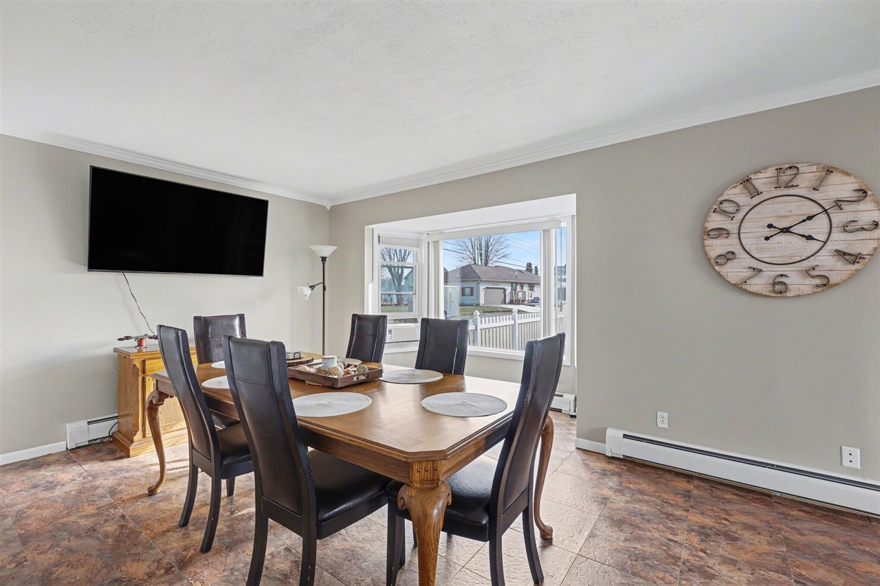 7128 Lazy Lane Property Photo 11