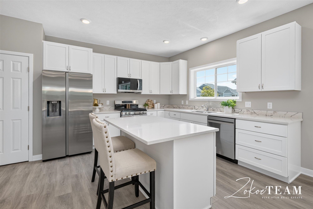 249 Hazelnut Drive Property Photo 8