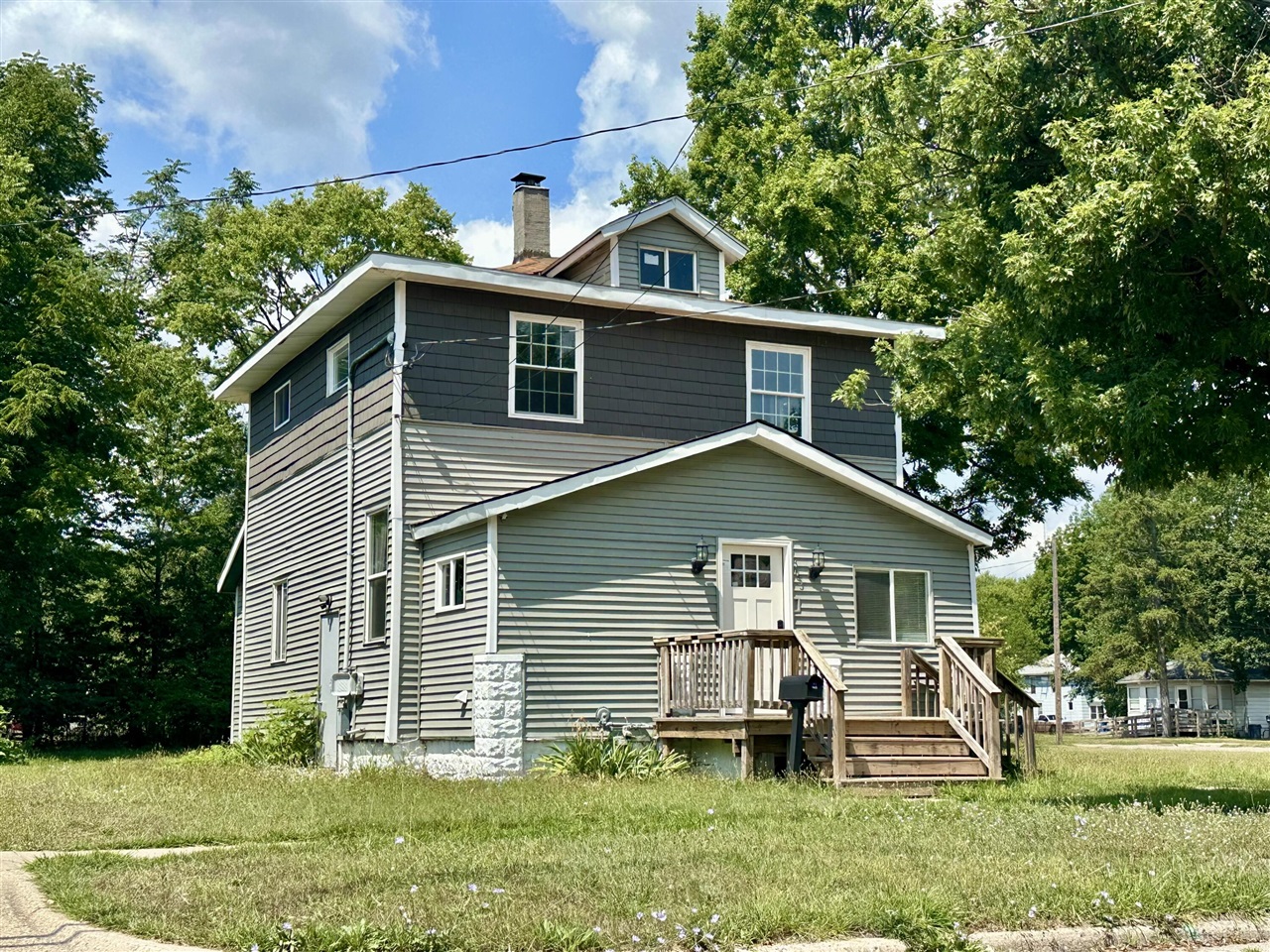 365 Kendall Street Property Photo 1