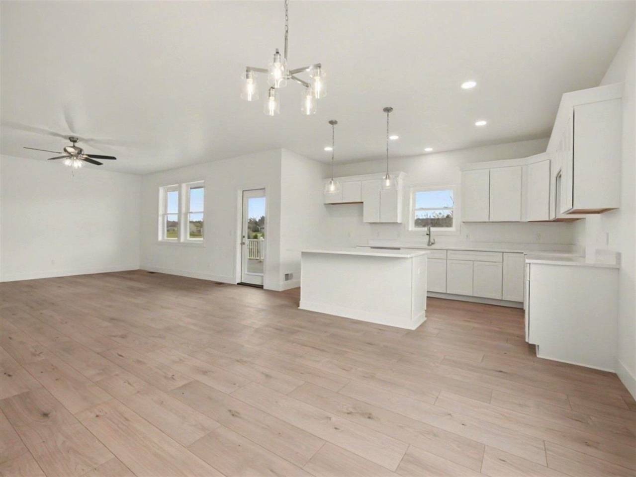 1311 Northwind Drive Property Photo 9