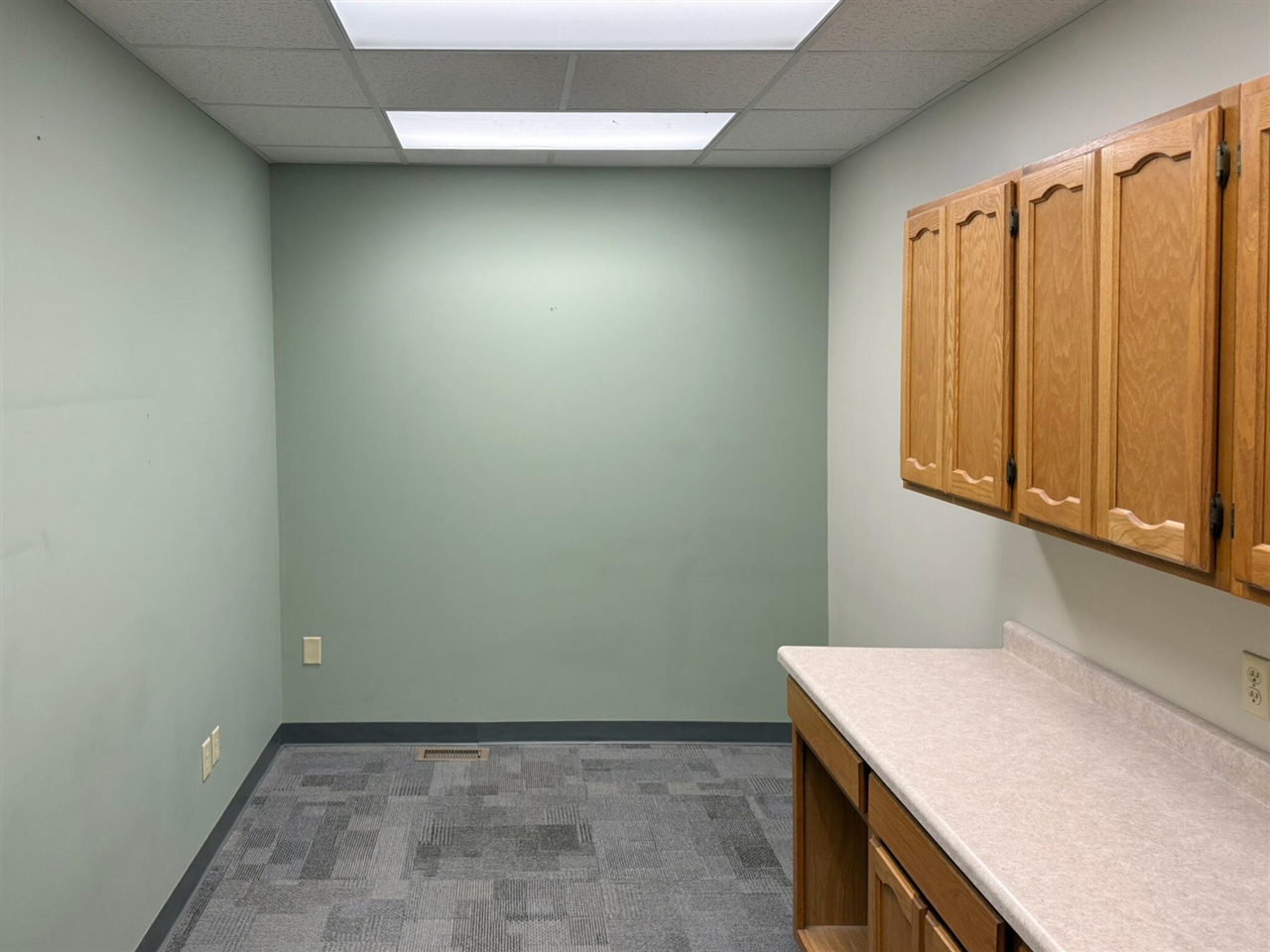 1803 Whites Road Property Photo 4