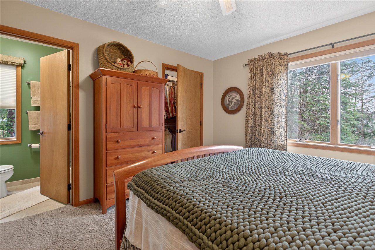 769 Bellflower Property Photo 31