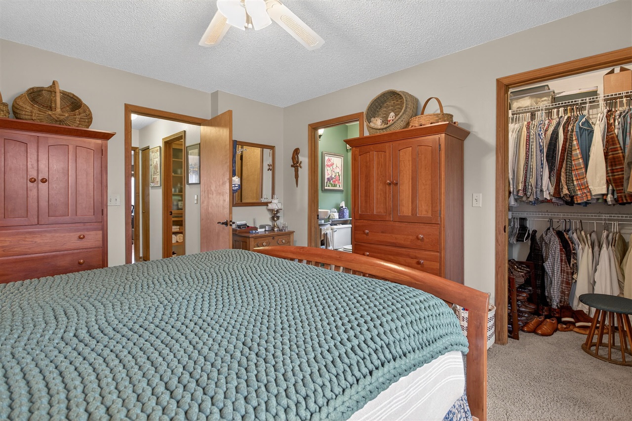 769 Bellflower Property Photo 34