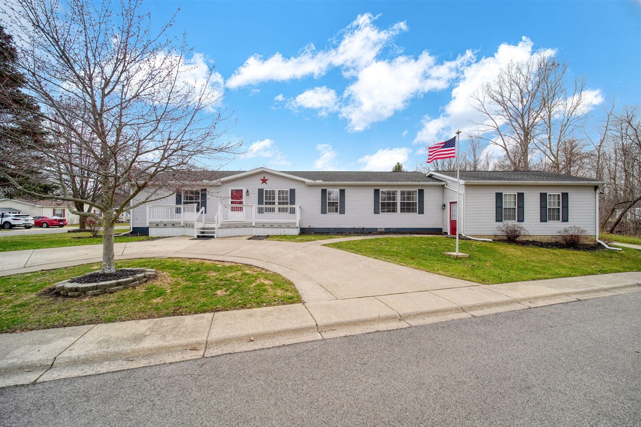 701 Missouri River Drive Property Photo 1