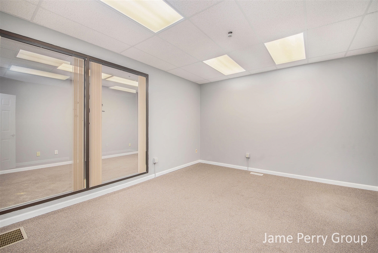 301 S Lafayette Street Property Photo 6