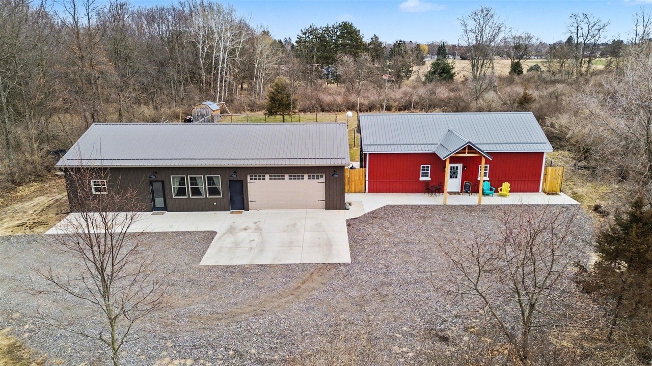 419 S Juniper Street Property Photo 4