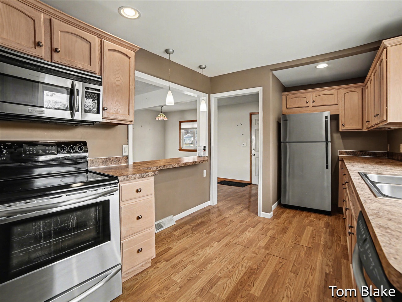 1834 Edgewater Street Property Photo 14