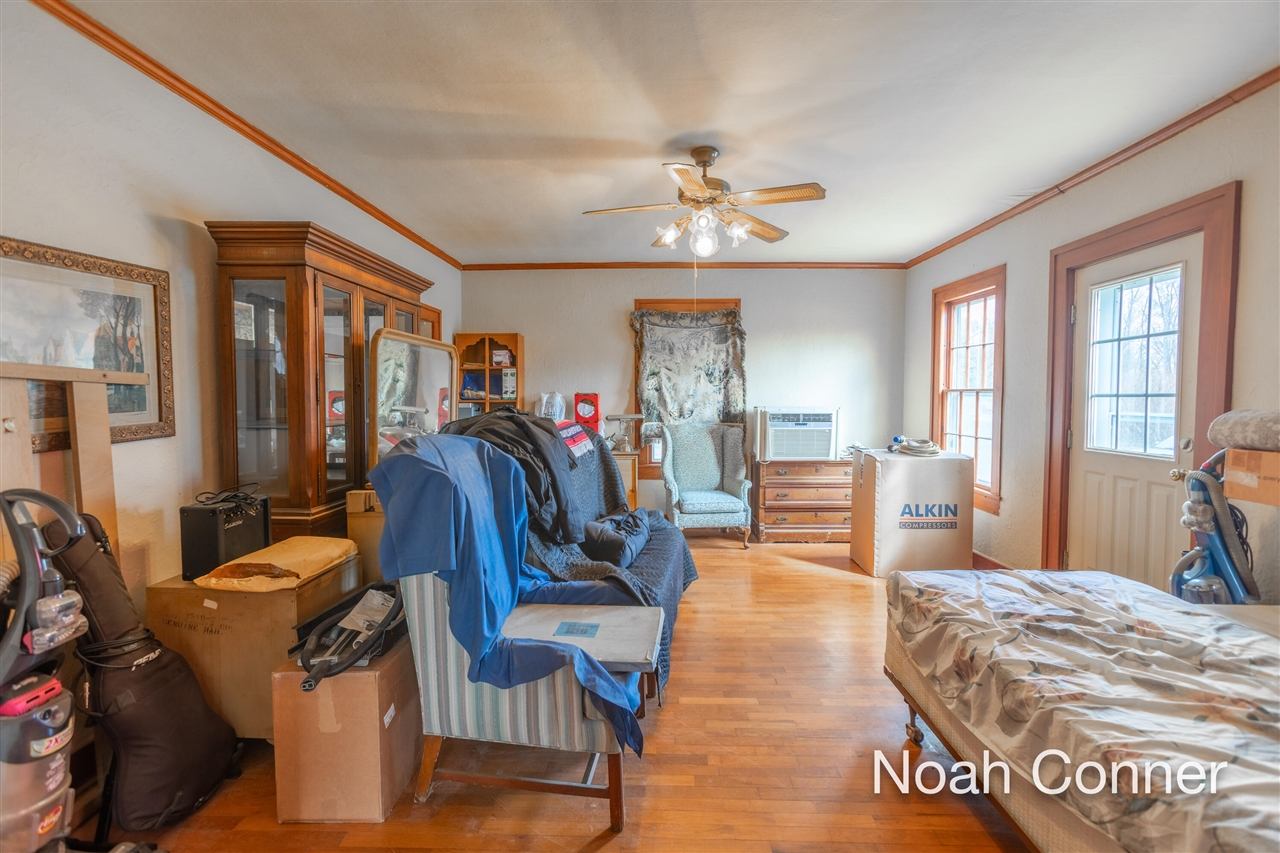 5295 Belding Road Property Photo 13