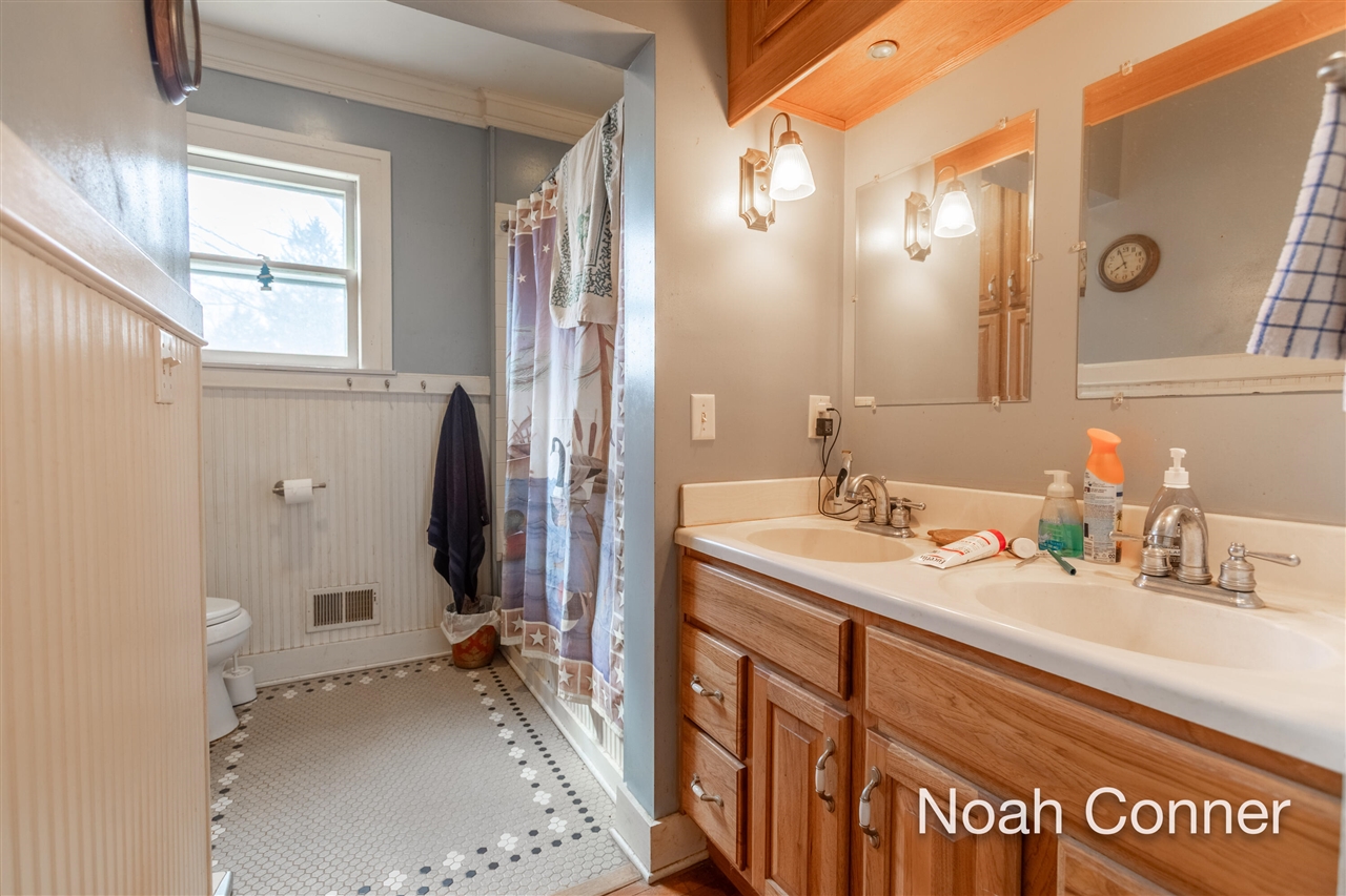 5295 Belding Road Property Photo 19