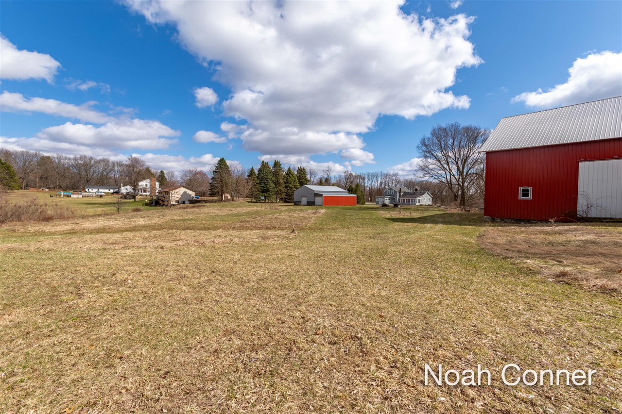 5295 Belding Road Property Photo 32