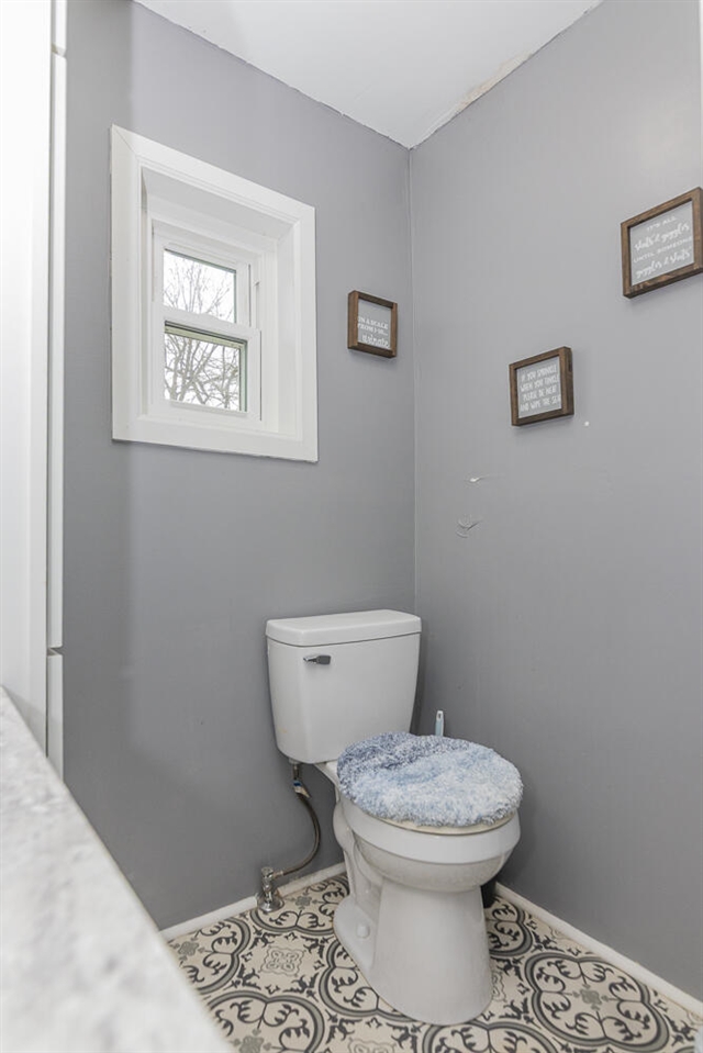 401 W Saint Marys Street Property Photo 19
