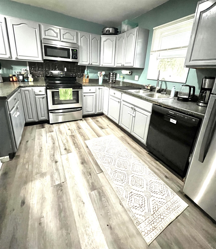 112 Alexander Street Property Photo 4