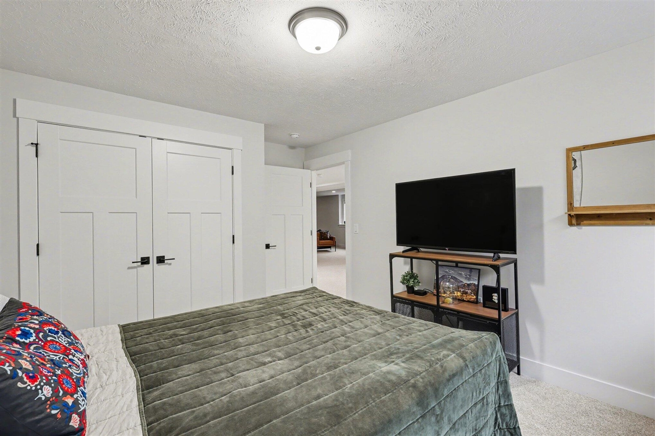 7460 Thistle Street Property Photo 20
