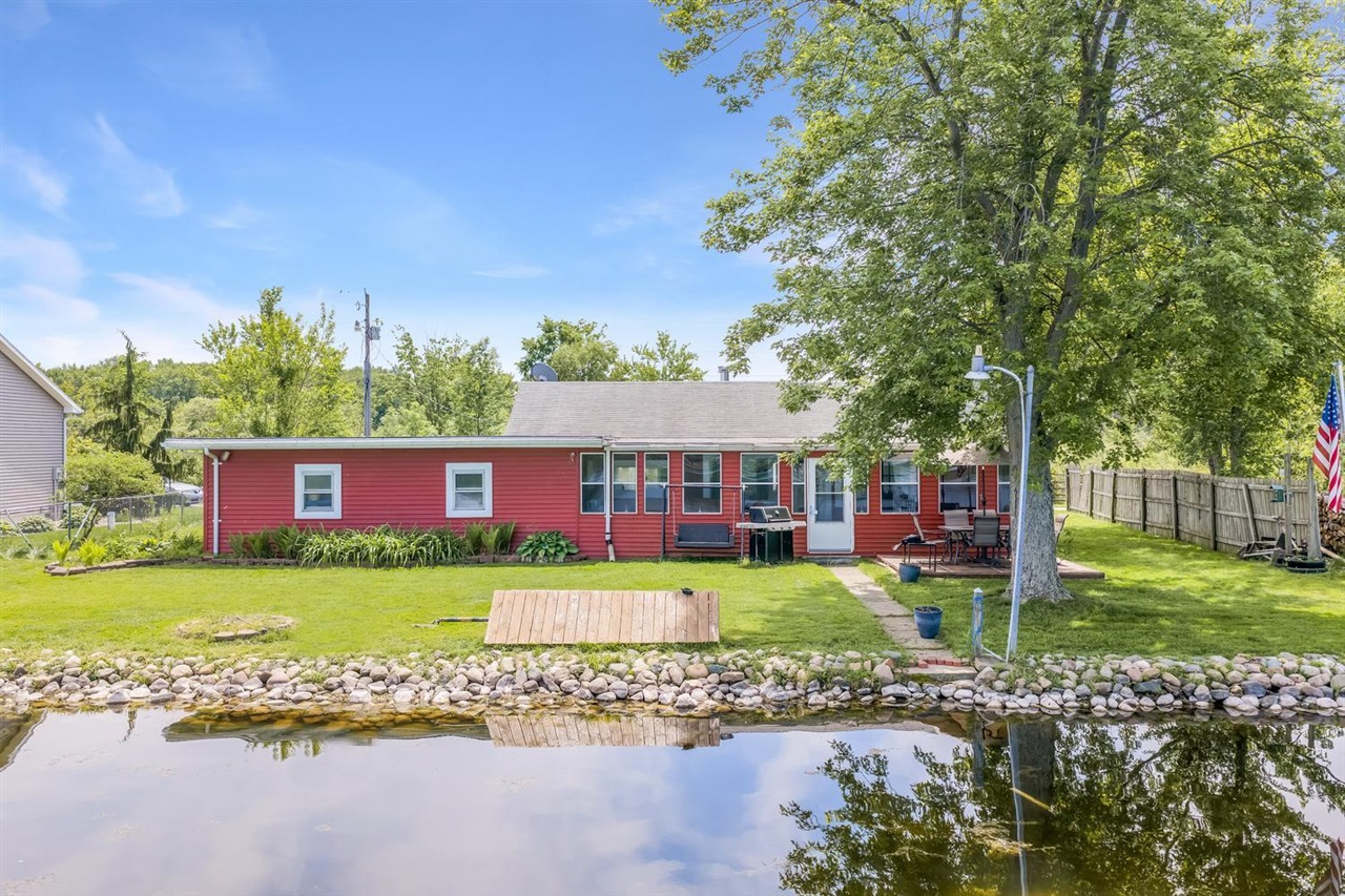68258 Cassopolis Road Property Photo 1