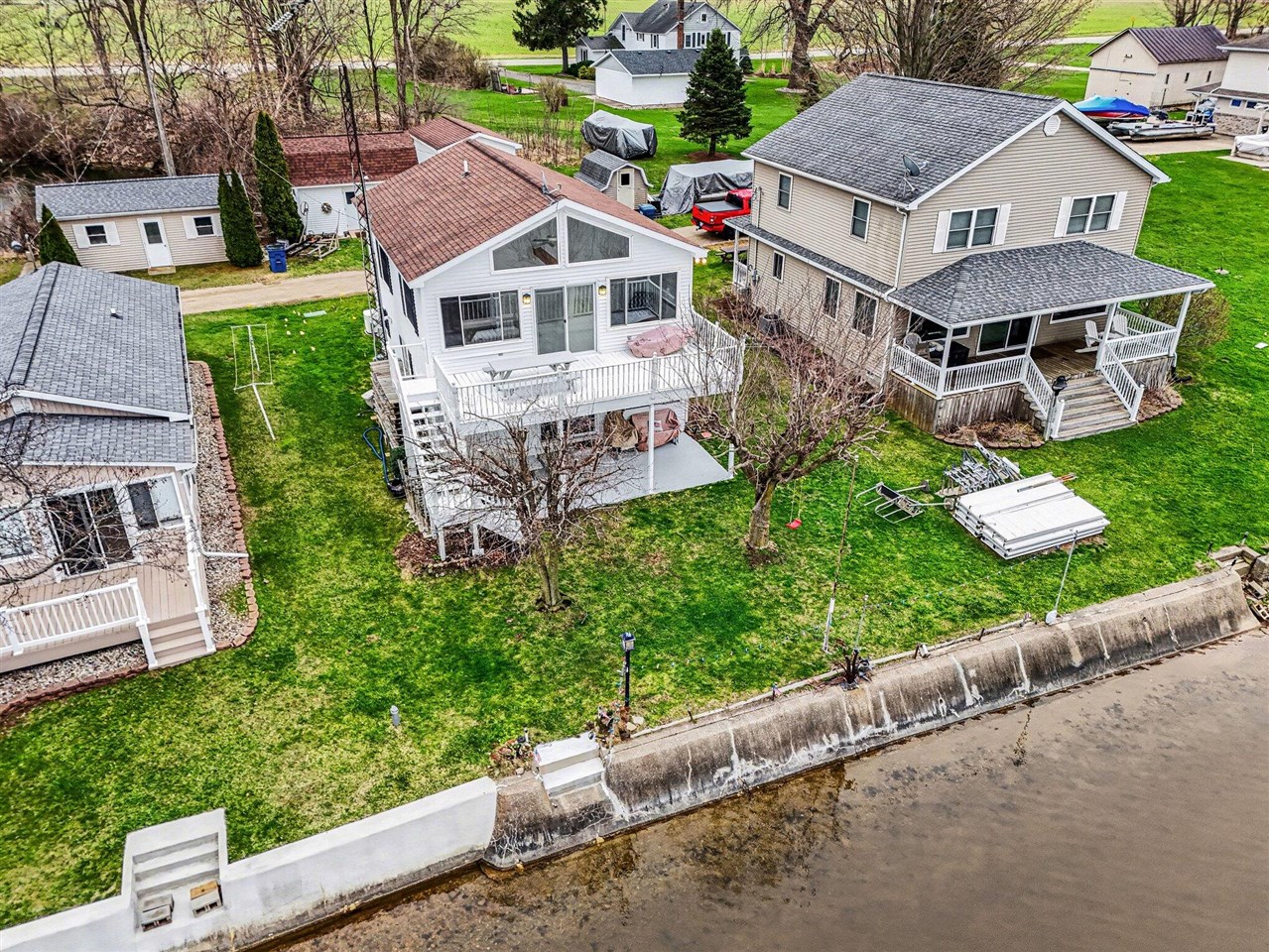 828 N Werners Landing Drive Property Photo 1