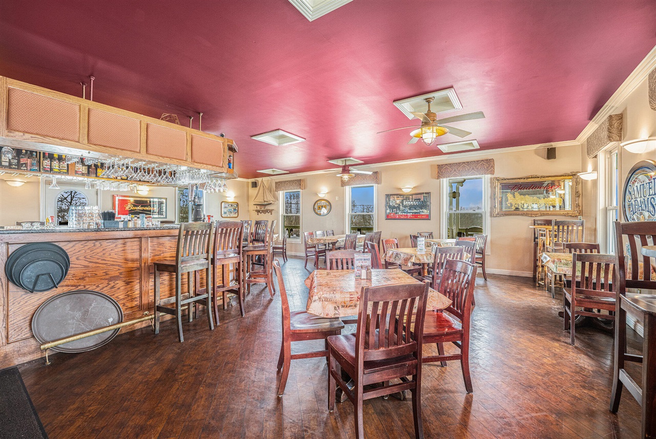 1071 32nd Street Property Photo 11