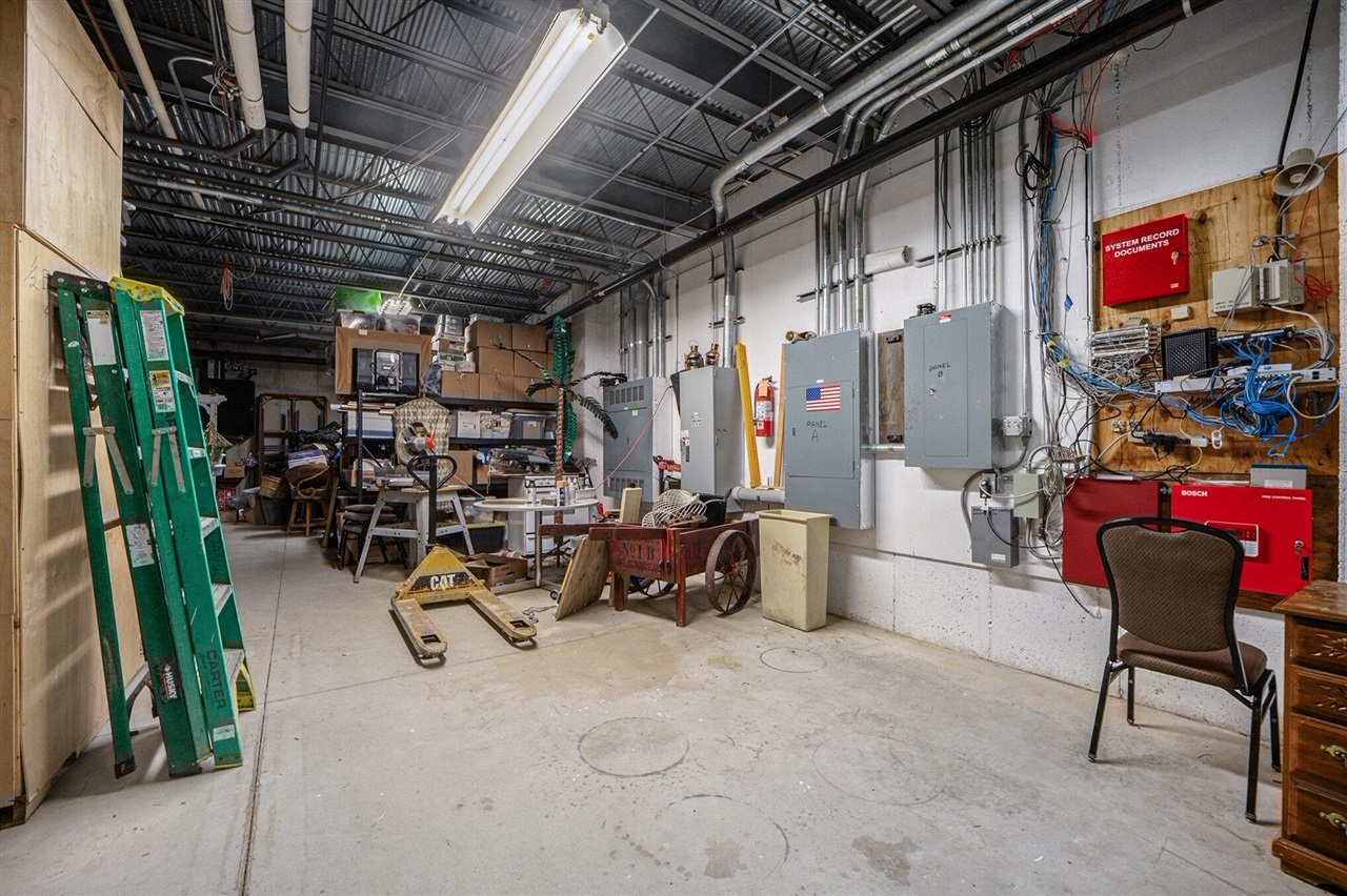 1071 32nd Street Property Photo 90