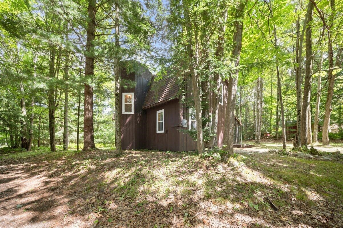 20308 Lakeview Drive Property Photo 5