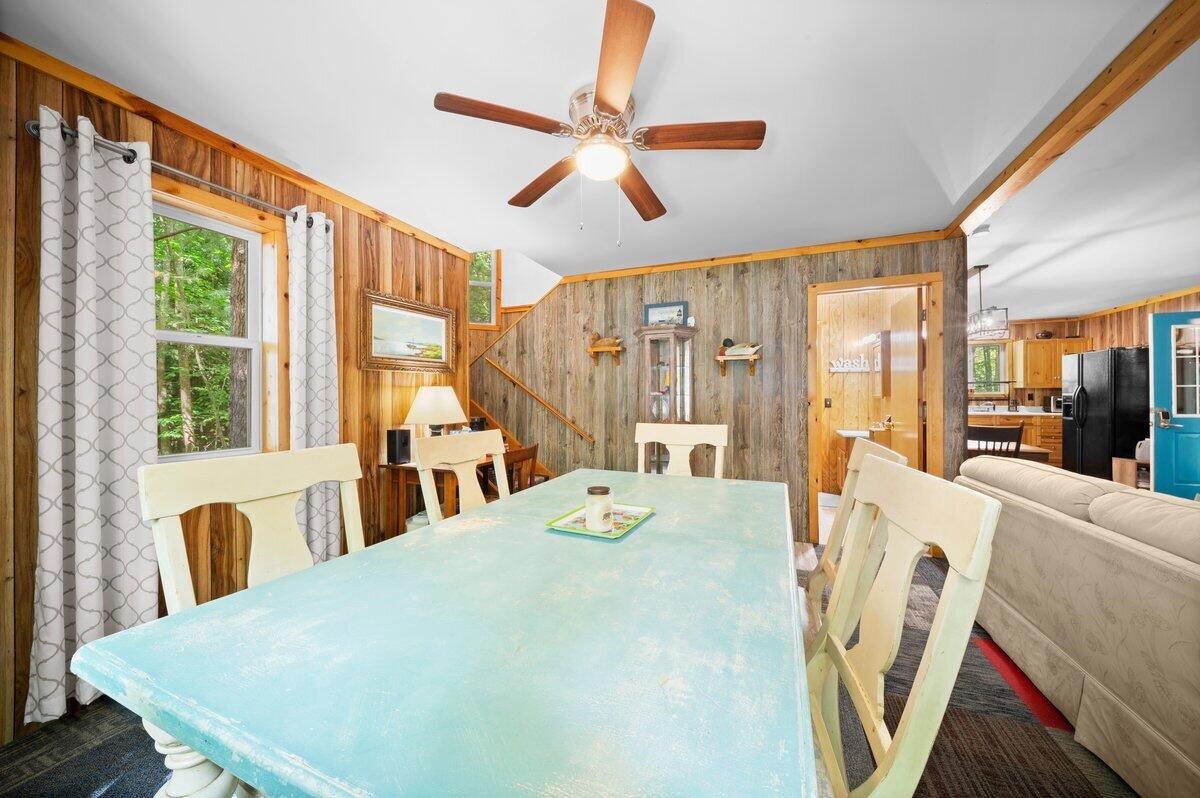 20308 Lakeview Drive Property Photo 18