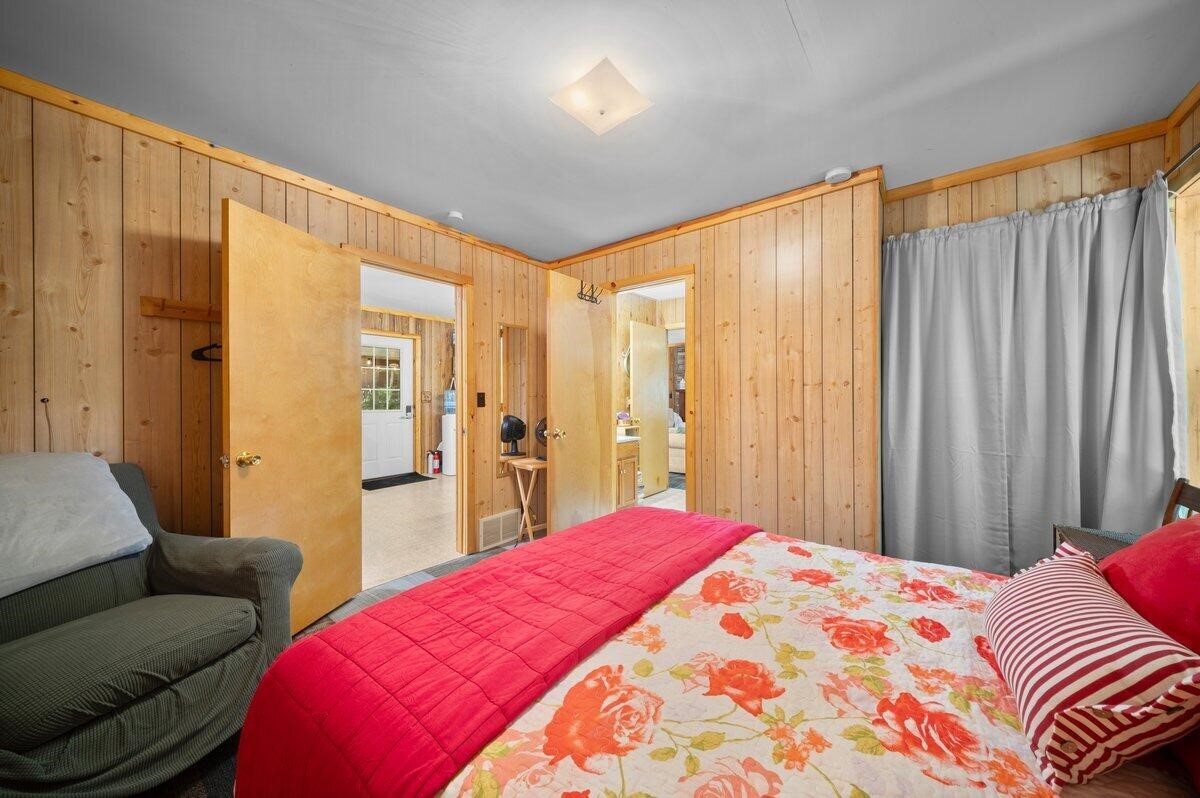 20308 Lakeview Drive Property Photo 20