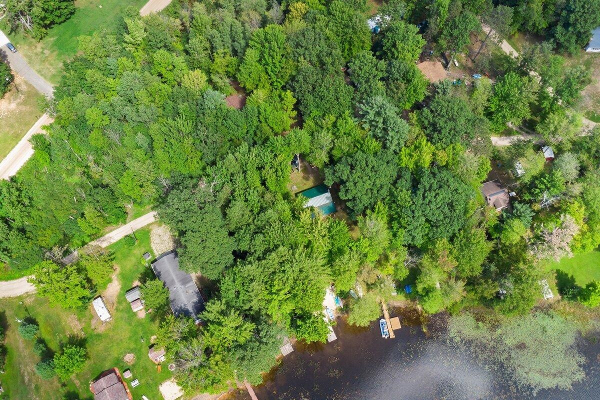 20308 Lakeview Drive Property Photo 29
