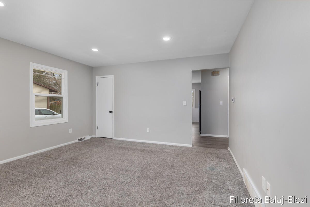 418 56th Street Property Photo 5