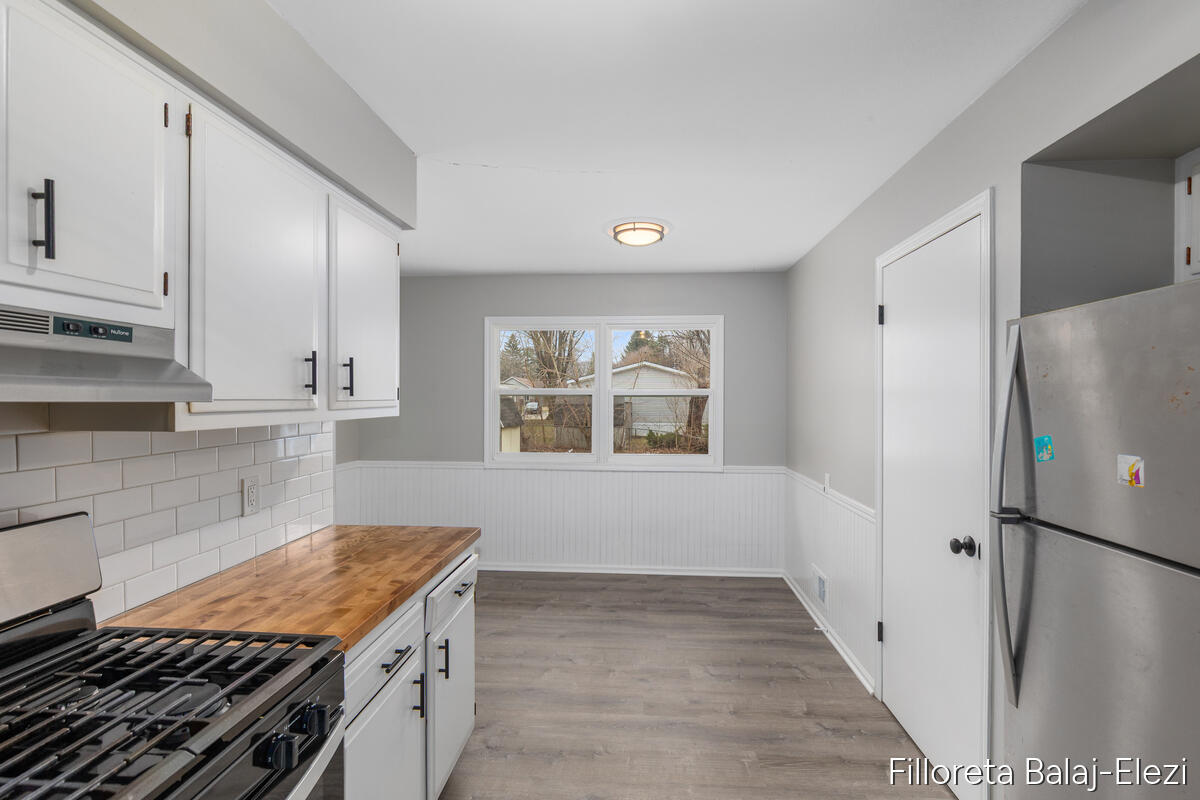 418 56th Street Property Photo 8