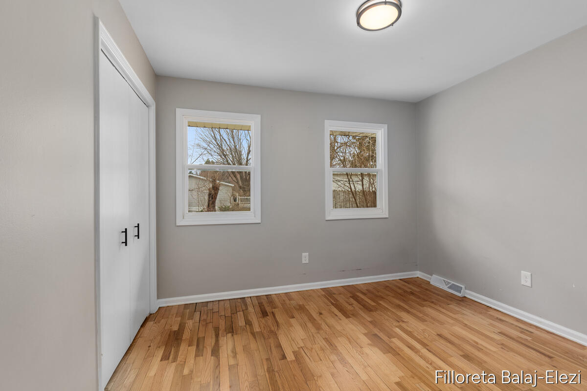418 56th Street Property Photo 12