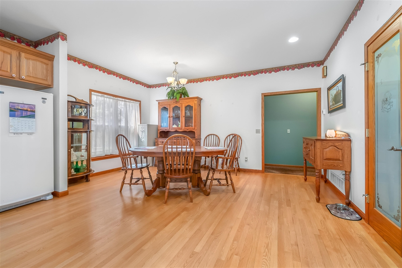 3553 Alpine Court Property Photo 11