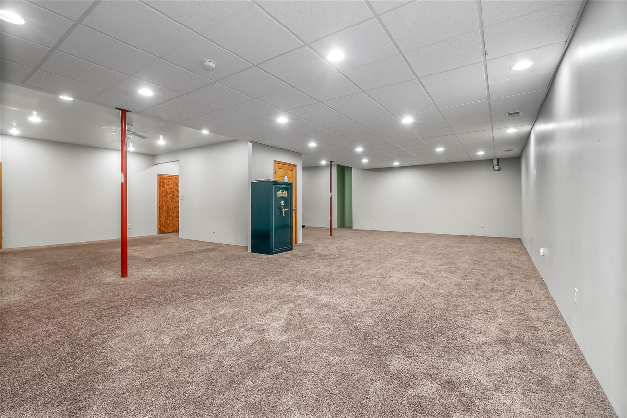3553 Alpine Court Property Photo 23