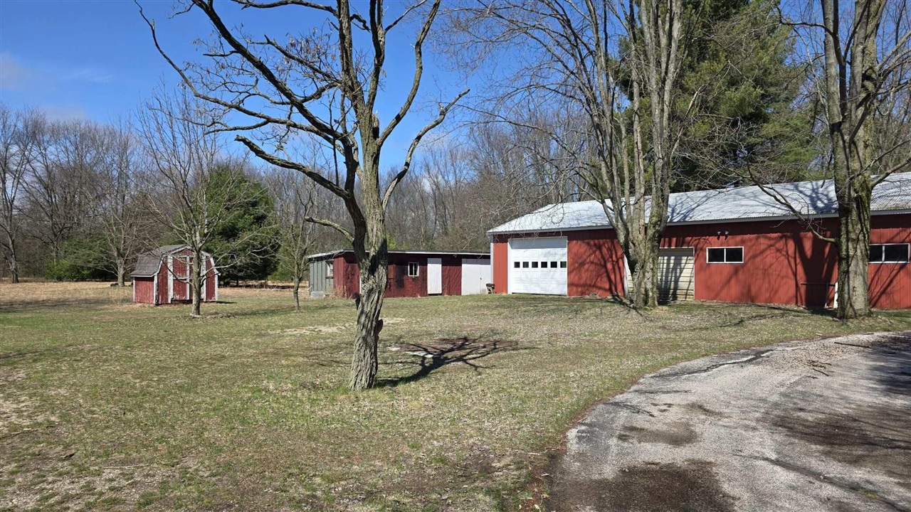 9945 Us-31 Property Photo 9