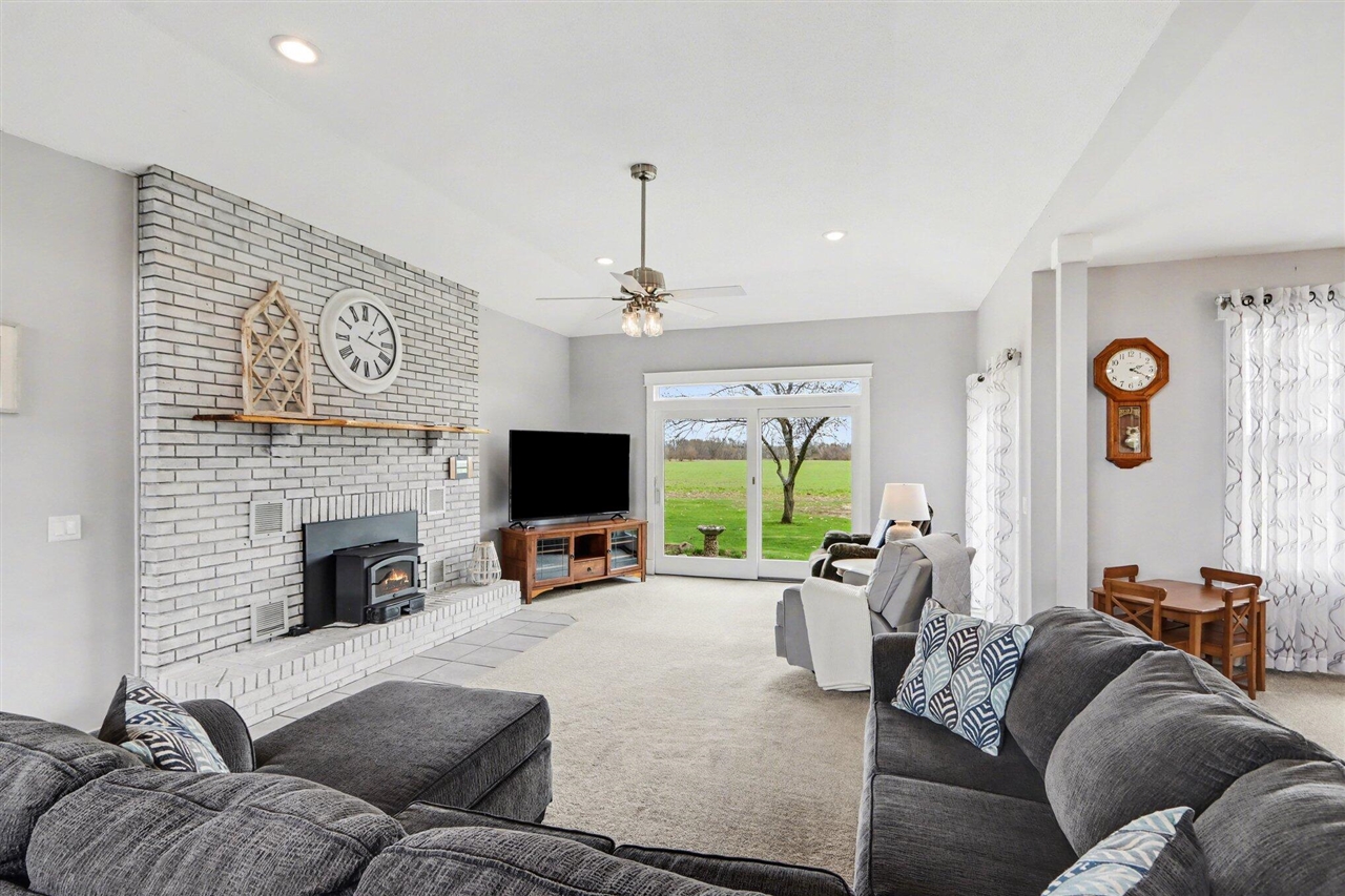 48379 Hill Drive Property Photo 13