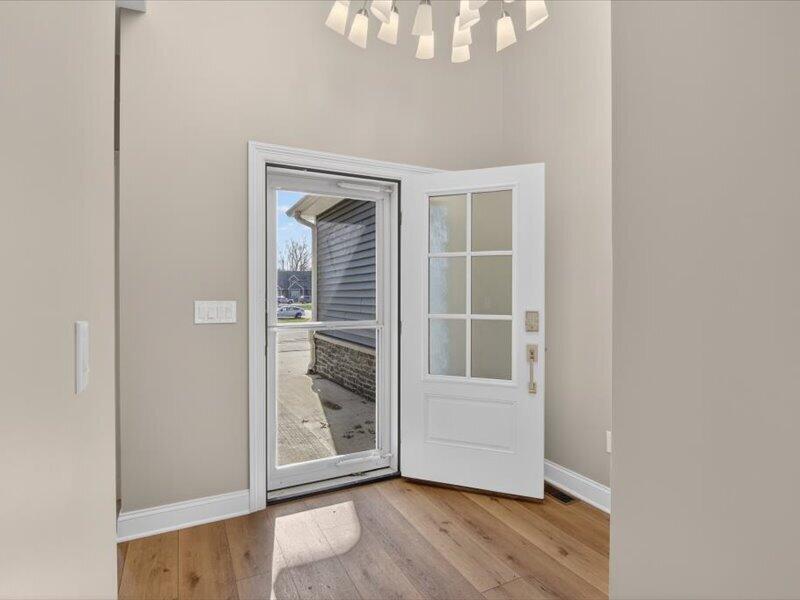 1132 Lochaven Circle Property Photo 8