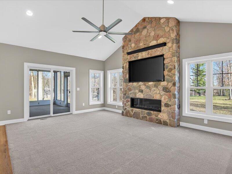 1132 Lochaven Circle Property Photo 13