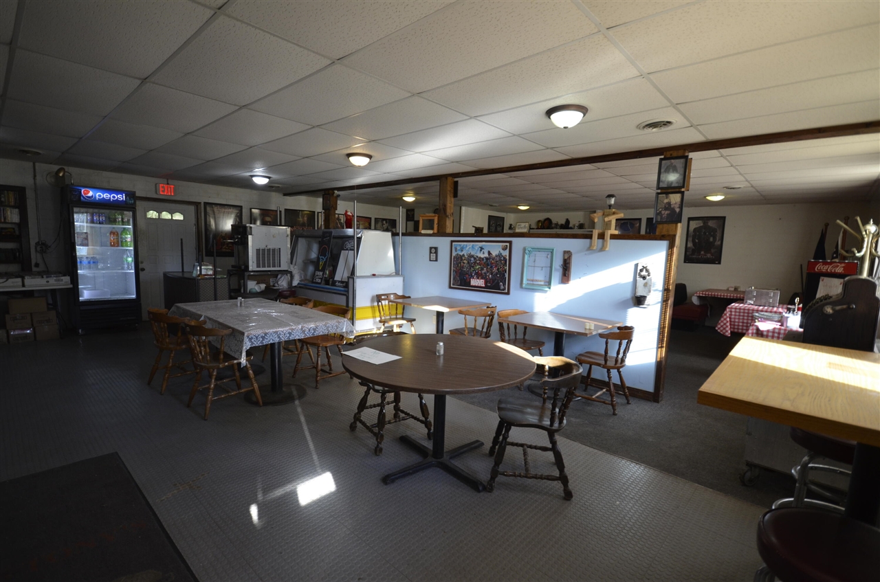 290 Centre Street Property Photo 4