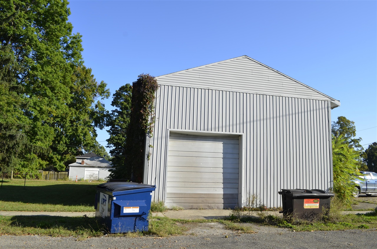 290 Centre Street Property Photo 19