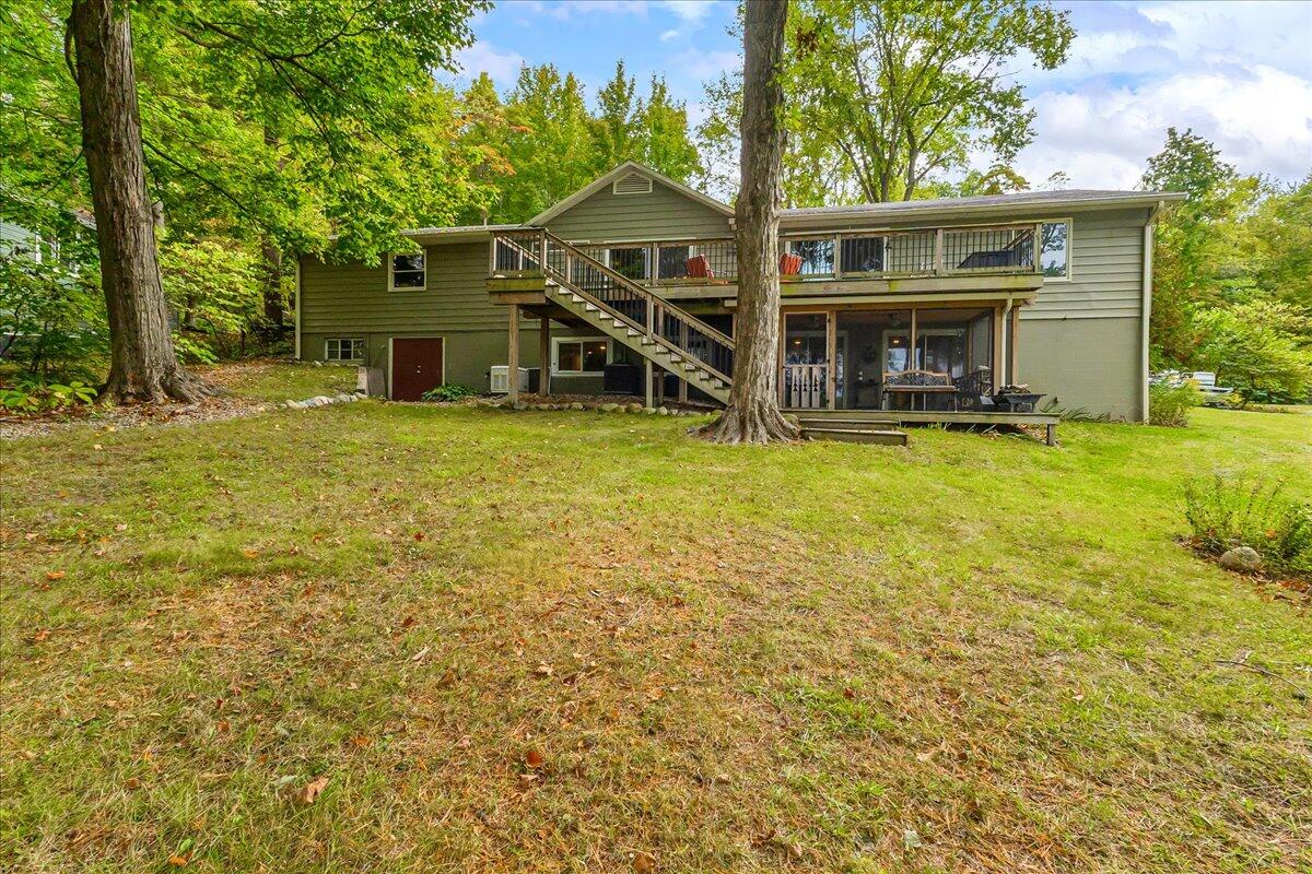 45417 15th Avenue Property Photo 1