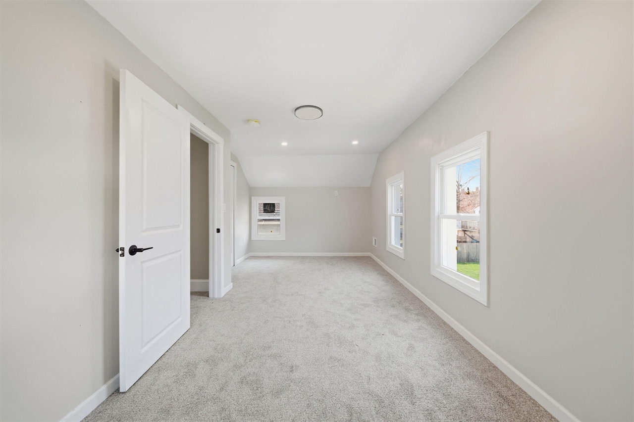 316 Carr Street Property Photo 14