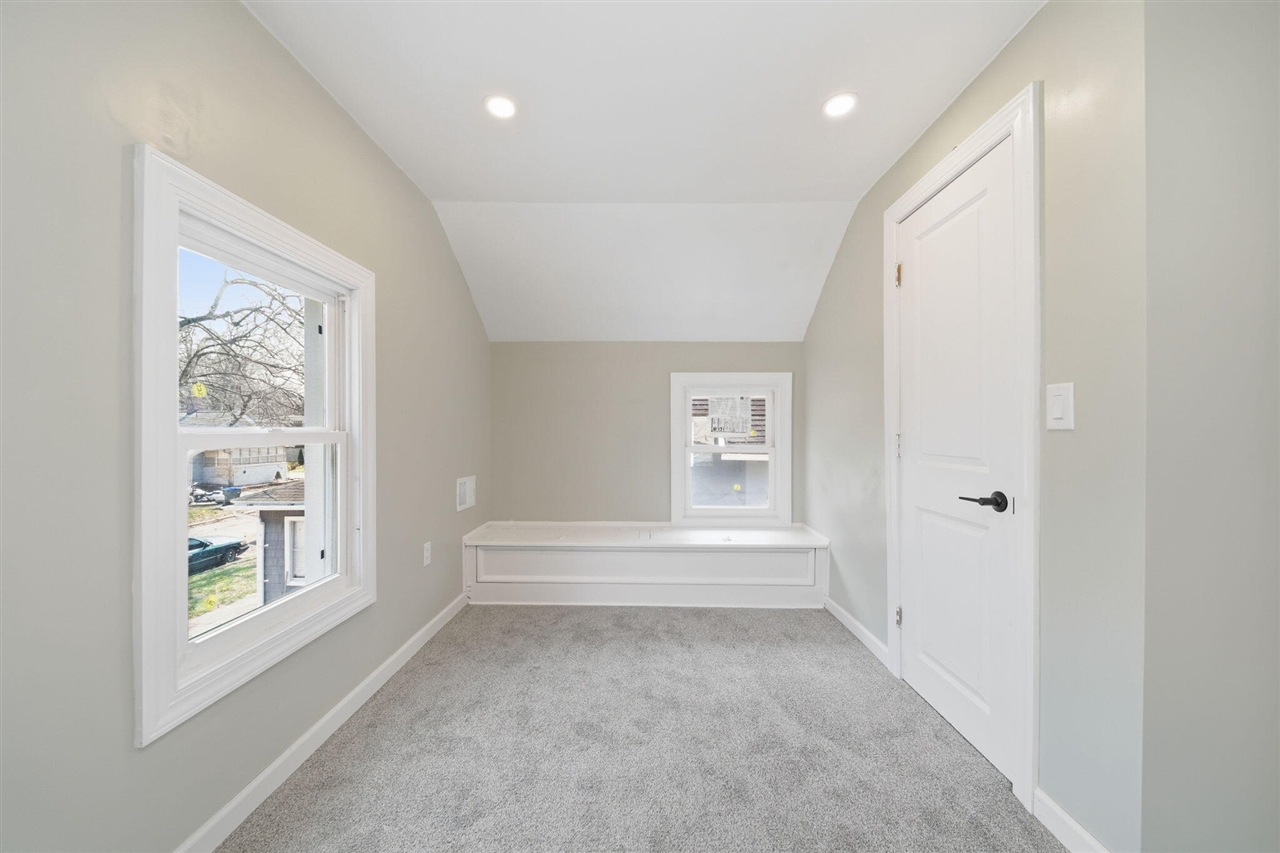 316 Carr Street Property Photo 19
