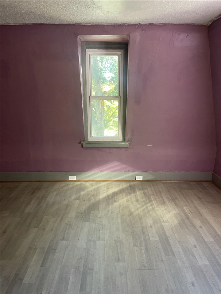 1034 Williams Street Property Photo 10