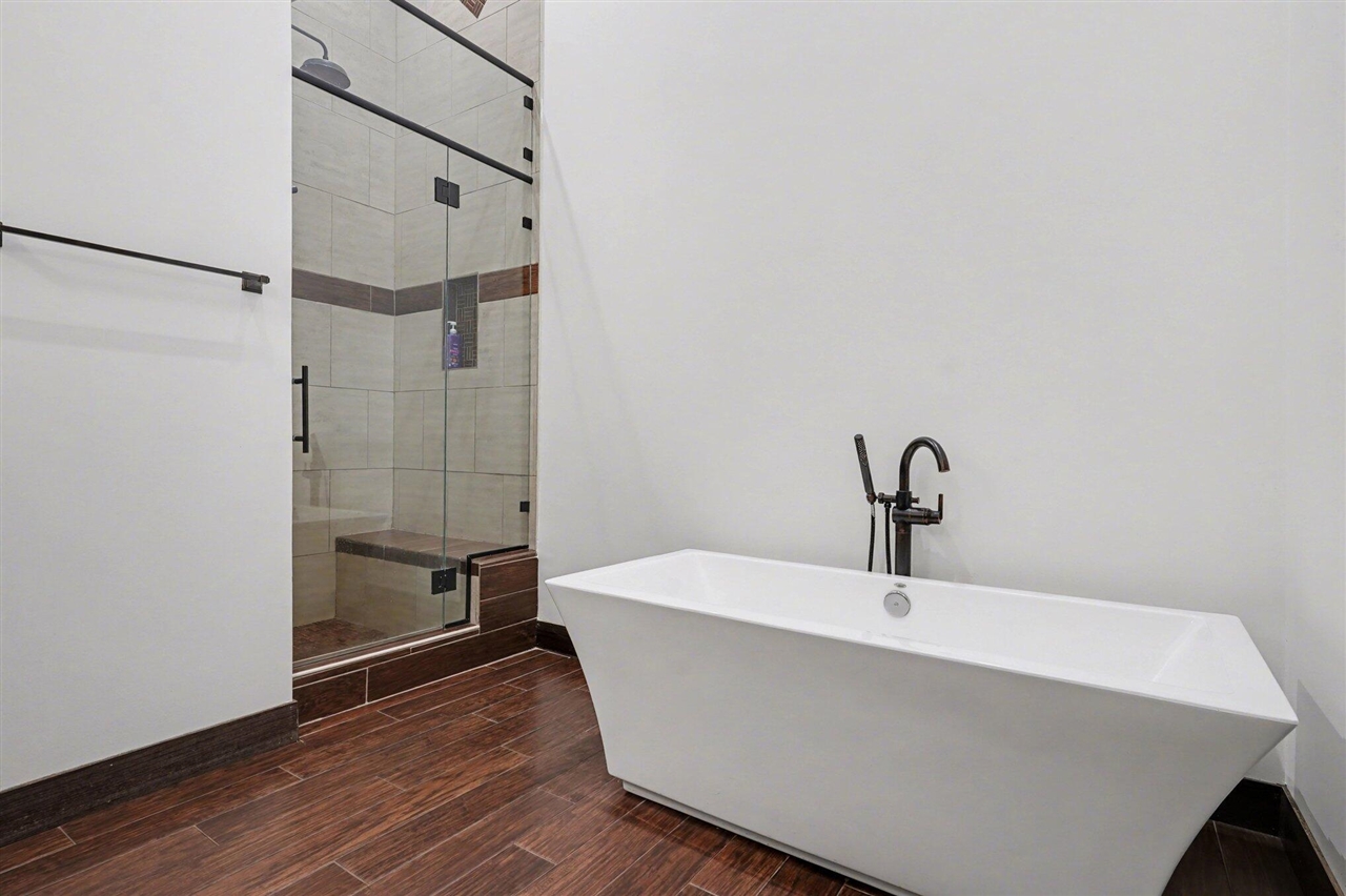 52755 M 43 Property Photo 3