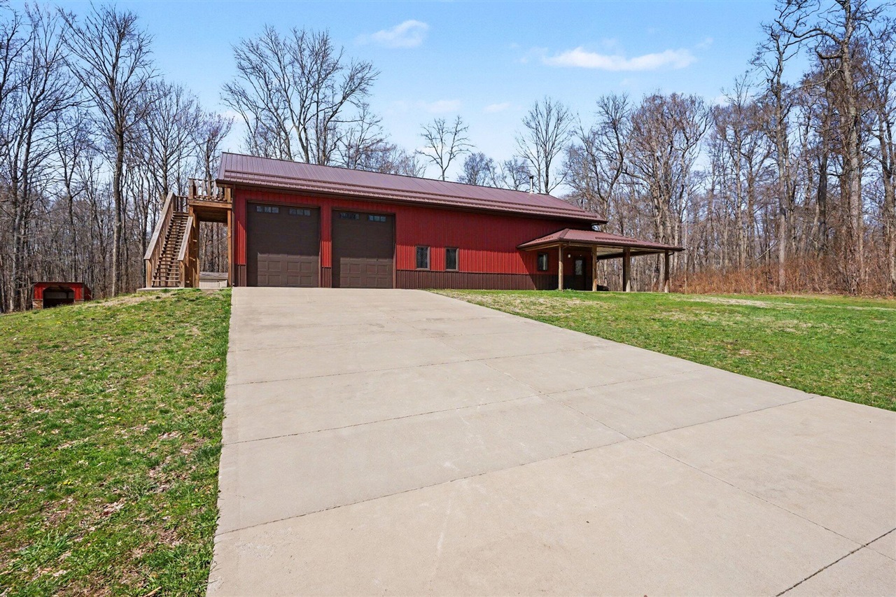 52755 M 43 Property Photo 24